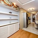 Luxury 3-bed Penthouse Sleeps 6 Apartment *