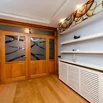 Luxury 3-bed Penthouse Sleeps 6 *