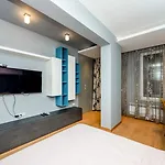 Luxury 3-bed Penthouse Sleeps 6 Apartment *