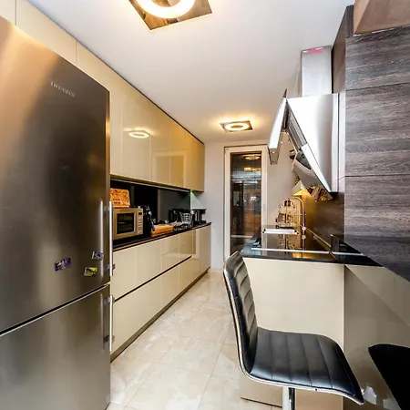 Luxury Penthaus 3 Bedrooms Apartment In Sofia