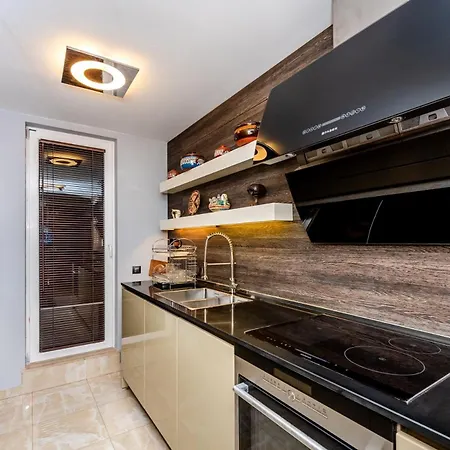 Luxury 3-bed Penthouse Sleeps 6 Appartement *